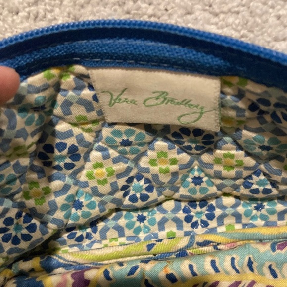 Vera Bradley Crossbody Purse - Picture 8 of 10